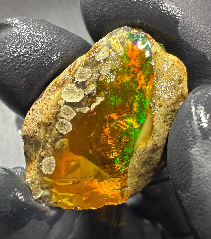 39ct Kristal Opaal 粗糙- 7.8 g #3.2