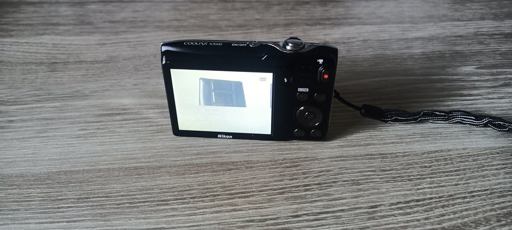 Nikon Coolpix S3100 / carica batterie universale Digital camera #3.2