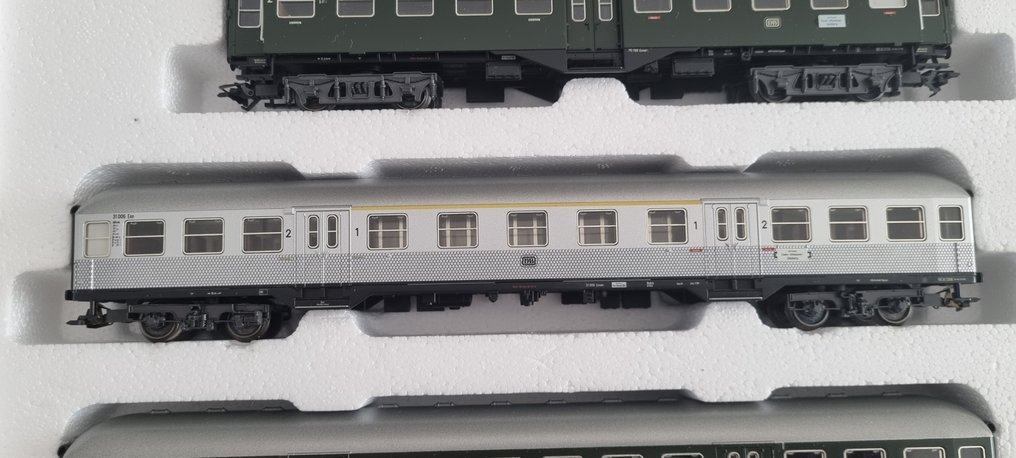 Märklin H0 - 42756 - Model train passenger carriage set (1) - Wagon set local traffic - DB #4.3