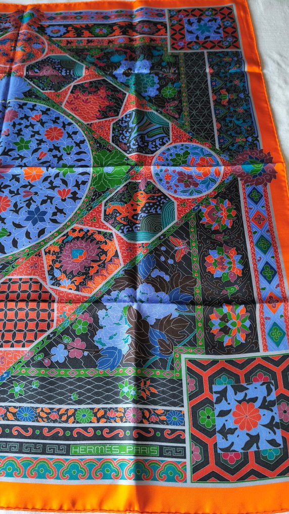 Hermès - COLLECTIONS IMPÉRIALES by Catherine Baschet. Neuf - Φουλάρι #4.3