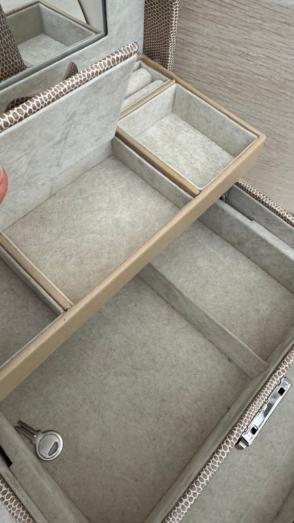 leder - met sleutel - Jewellery case #3.2