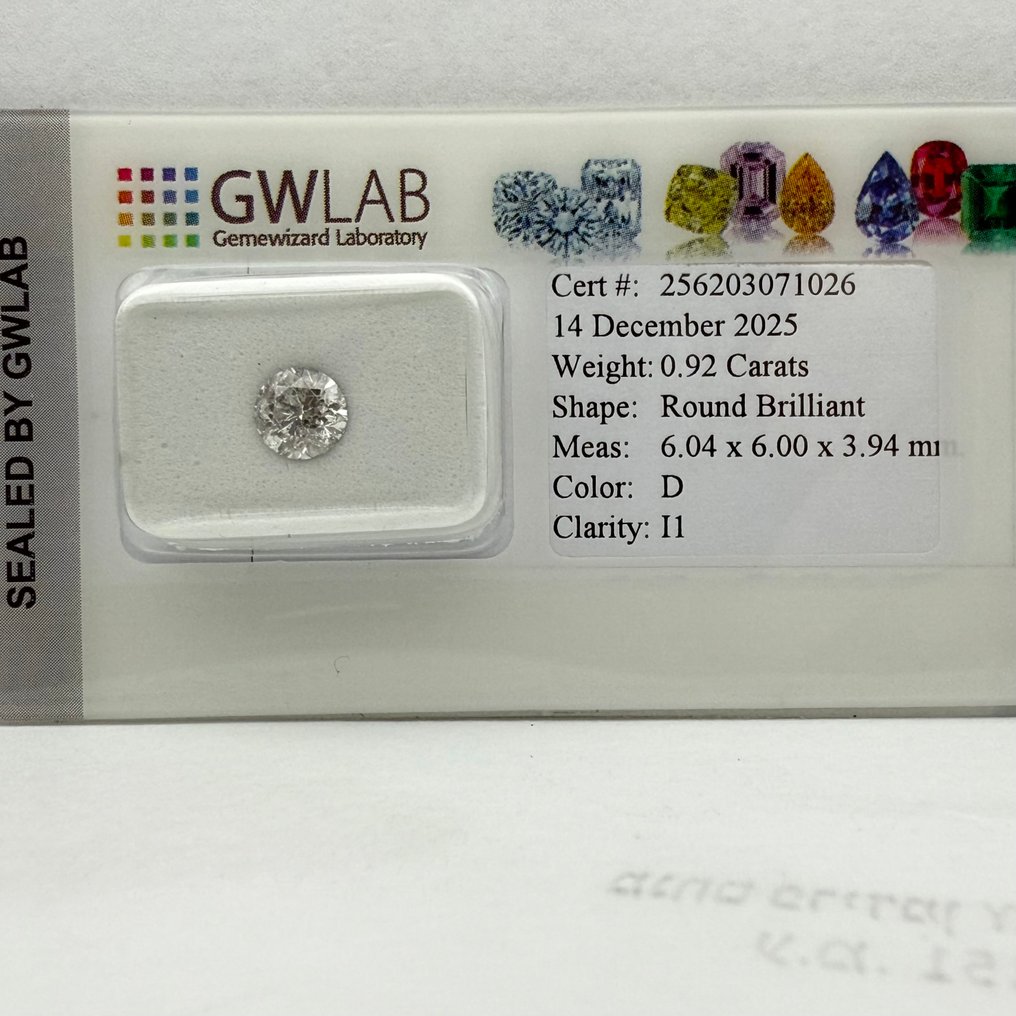 χωρίς τιμή ασφαλείας - 1 pcs Διαμάντι  (Φυσικό)  - 0.92 ct - Στρογγυλό - D (άχρωμο) - I1 - Gemewizard Gemological Laboratory (GWLab) #4.3
