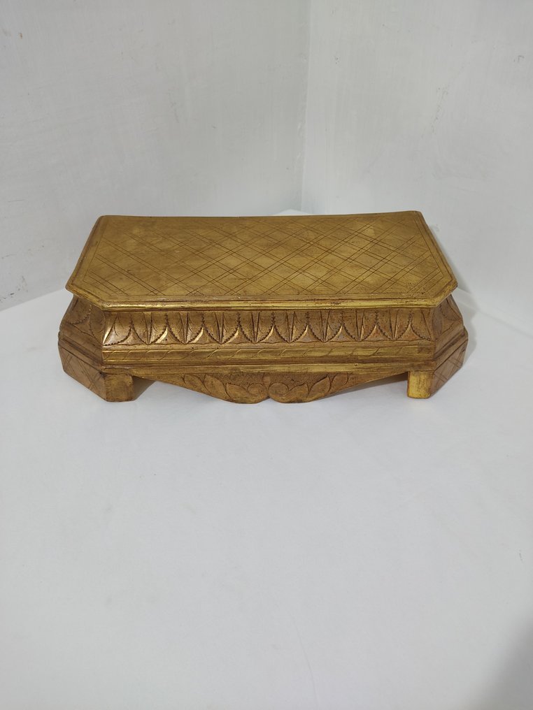 Διακοσμητικό στολίδι - Γαλλία - Παλαιά βάση από χρυσό ξύλο #1.0