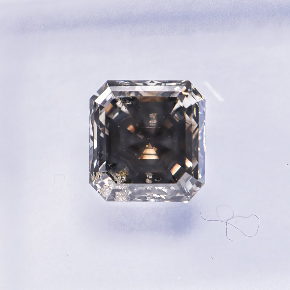Nincs minimálár - 1 pcs Gyémánt  (Természetes színű)  - 1.04 ct - Smaragd - Fancy dark Zöldes, Barnás Sárga - SI2 - Nemzetközi Gemmológiai Intézet (IGI) - VG VG #1.0