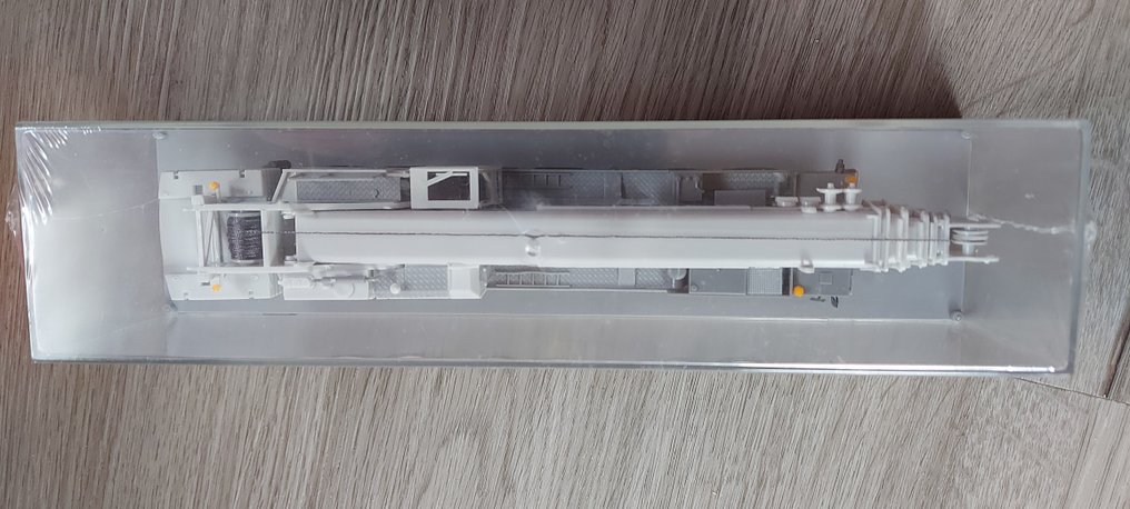 Kibri H0 - 15754 - Model train building kits (1) - Ready-made model "DEMAG Telekopkran AC 665" #4.3