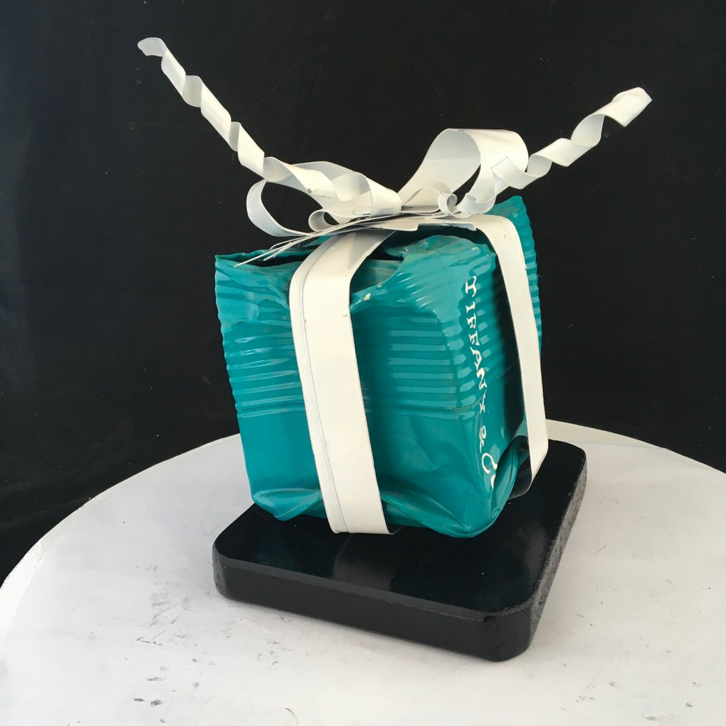 Norman Gekko - Crushed TIFFANY Box #2.1