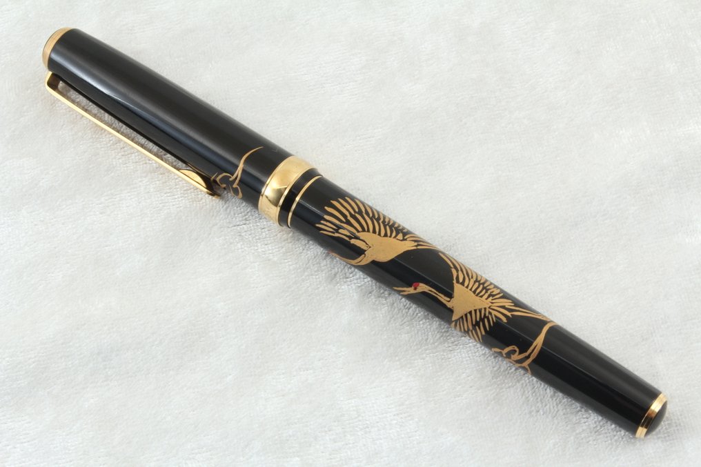 Platinum - Maki-e “Crane” – Japanese Lacquer Art – 18K Nib - Täytekynä #1.0