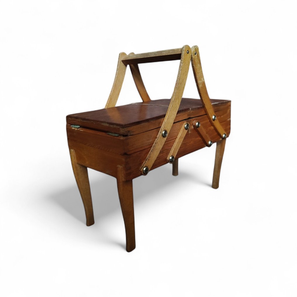 Ερμάριο - Ξύλο - Πόρτα ραπτικής τραπεζιού. #4.3