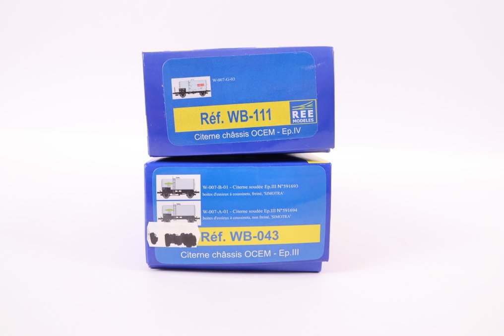 REE Modeles H0 - WB-043/WB-111 - Godsvagn för modelltåg (2) - Tre tankvagnar 'Simotra' och 'Ermefer' - SNCF #2.1