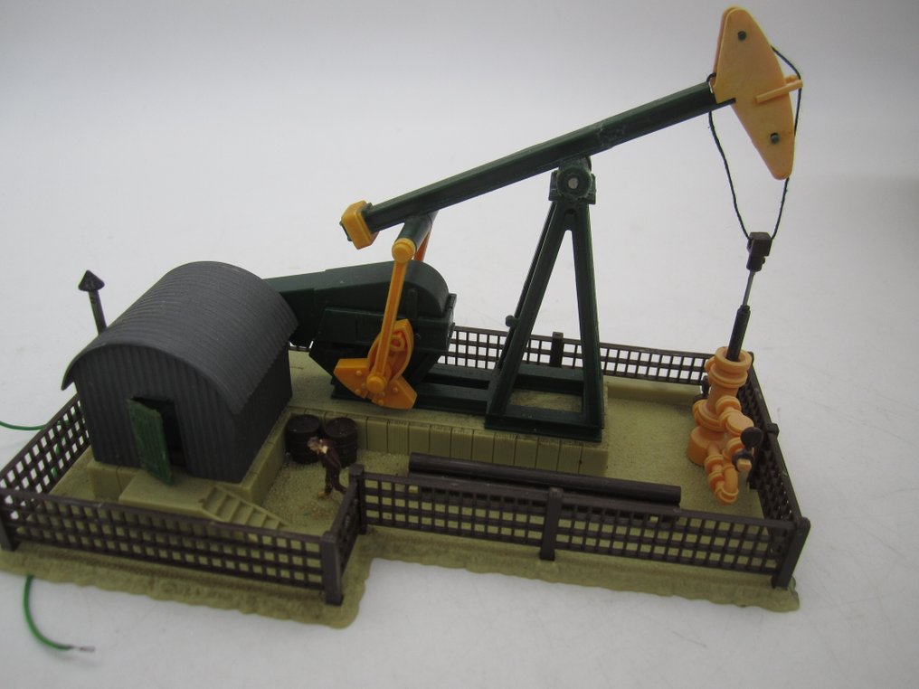 Faller H0 - B-165 - Modelltog bygninger (1) - Ja-knikker #1.0