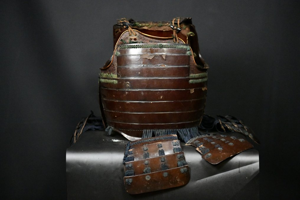 Κατάνα - Μέταλλο, Ξύλο - Ιαπωνία - Αντικείμενα σαμουράι - Προστασία θώρακα από αντίκα οπλισμό σαμουράι εποχής Edo. #1.0