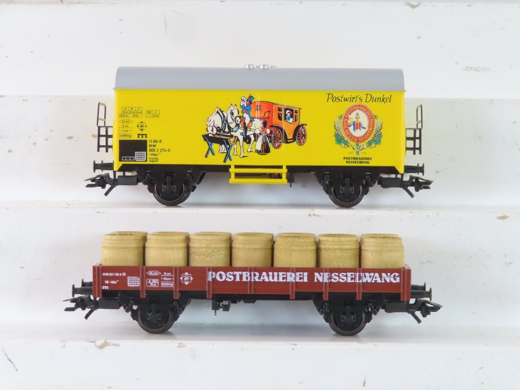 Märklin H0 - 94070 - Set di vagoni merci di modellini di treni (1) - Set di carri merci 'Edition Historica No 1' con carro a due assi, basso e aperto, e chiuso. - Privaat, Postbrauerei Nesselwang #1.0