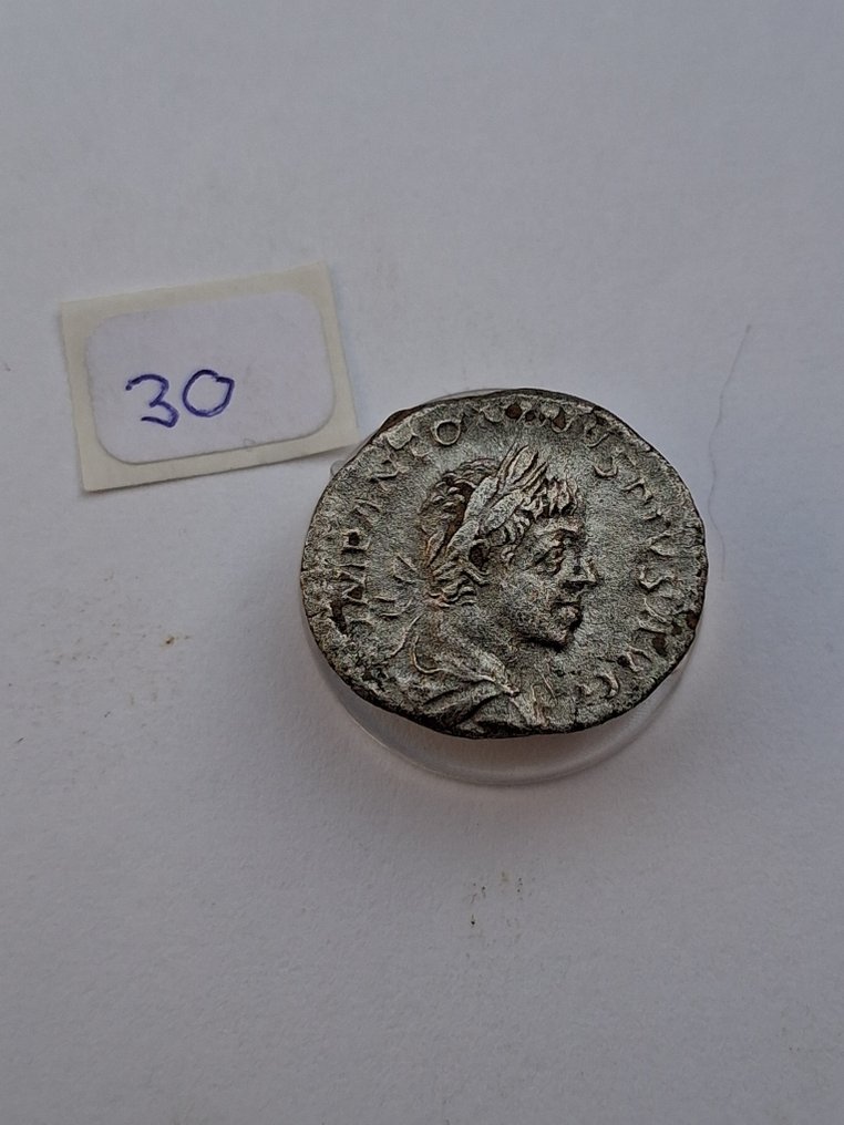 罗马帝国. 伊拉加巴卢斯 （公元 218-222）. Denarius Rome - Sol  (没有保留价) #2.1