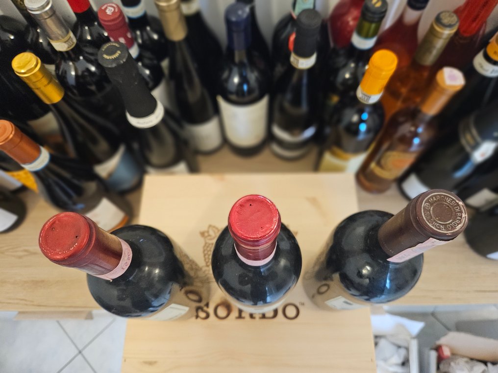 1996 , 1999 & 2000 Marchesi di Barolo - Barolo DOCG - 3 Flaskor (0,75L) #2.1