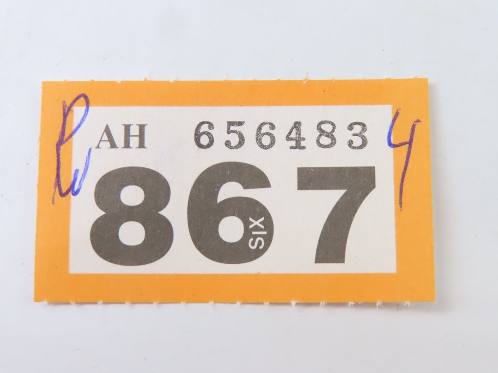 Märklin H0 - 46246 - Set di vagoni merci di modellini di treni (1) - Set di carri merci a 2 pezzi con scarico automatico a 4 assi. - NMBS #1.0