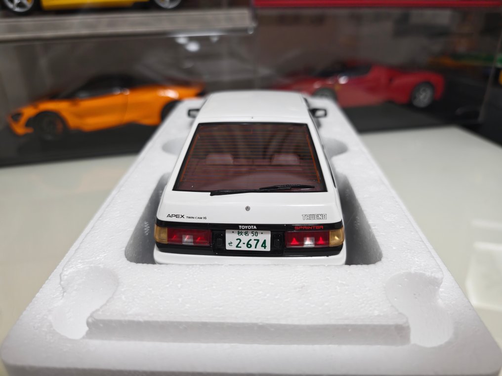Autoart 1:18 - Modelbil - Initial d Toyota ae86 legend 1 #3.2