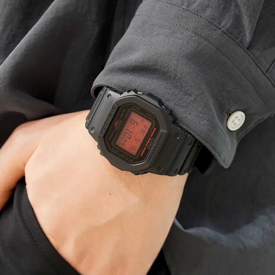 Clock - Casio G-Shock Supercar Kitt  DW55600BBR - Cronografo - 2025 #4.3