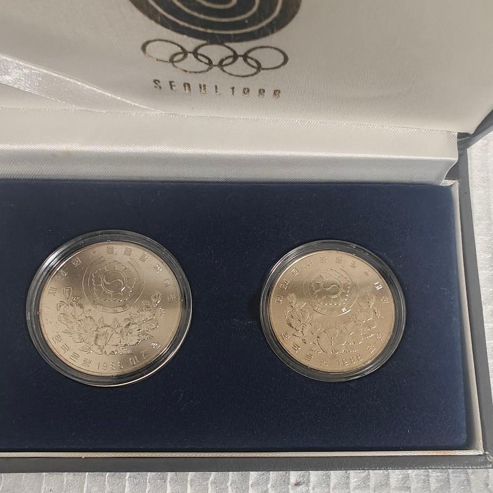 韓國. 1000 won and 2000 won 1988  (沒有保留價) #1.0