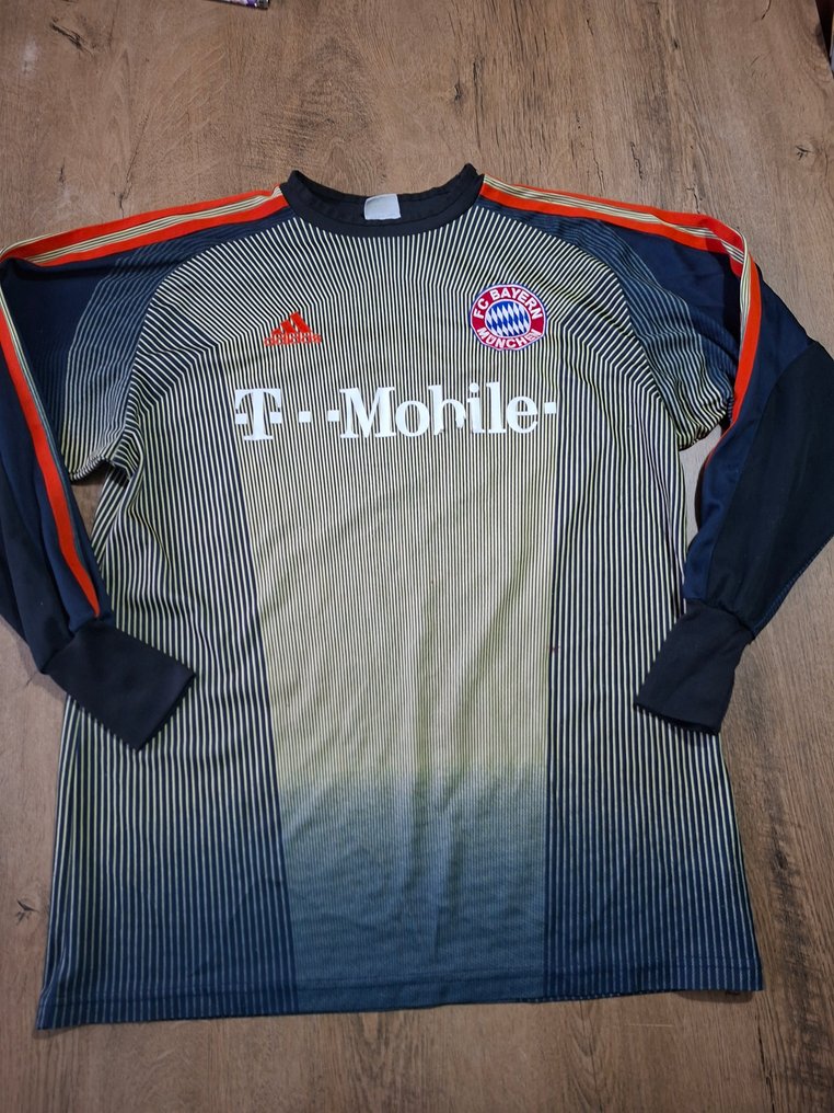 拜仁慕尼黑 - Oliver Kahn - 2003 - 足球衫 #1.0