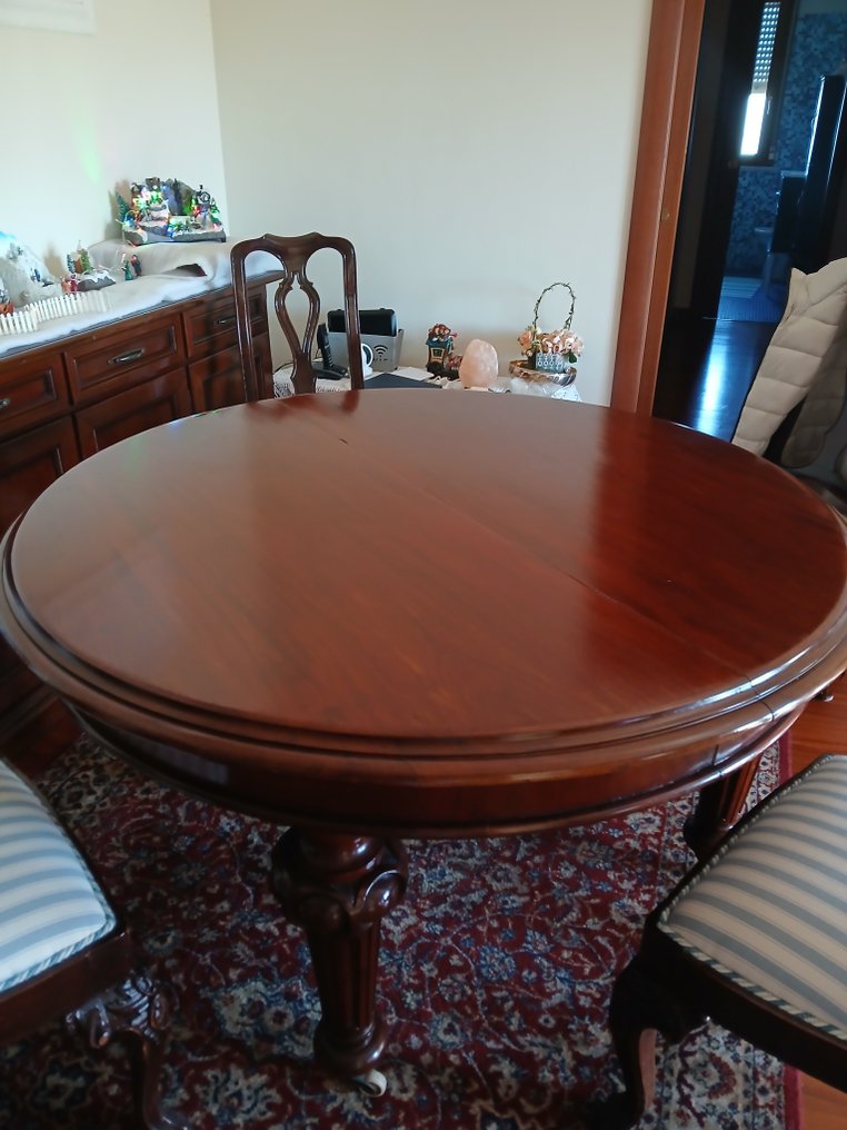 Dining table - Mahogany #1.0