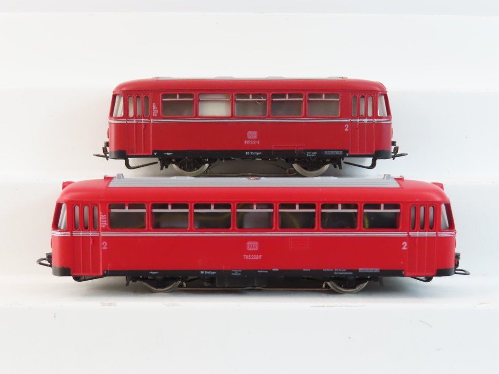 Märklin H0 - 3016/4018 - Ferrobús a escala (2) - Railbus BR 795 con 1 vagón adicional BR 995 - DB #1.0