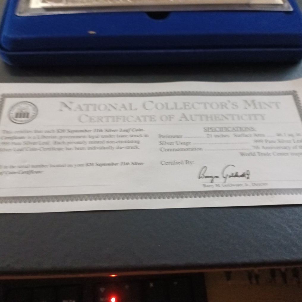 Estados Unidos. Medal 2001 20 Dollars Coin Certificate In Memory September 11th  (Sem preço de reserva) #3.2