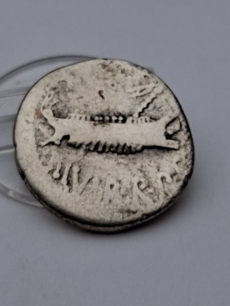 República Romana. Marco Antonio. Denarius moving mint (Sin precio de reserva) #1.0