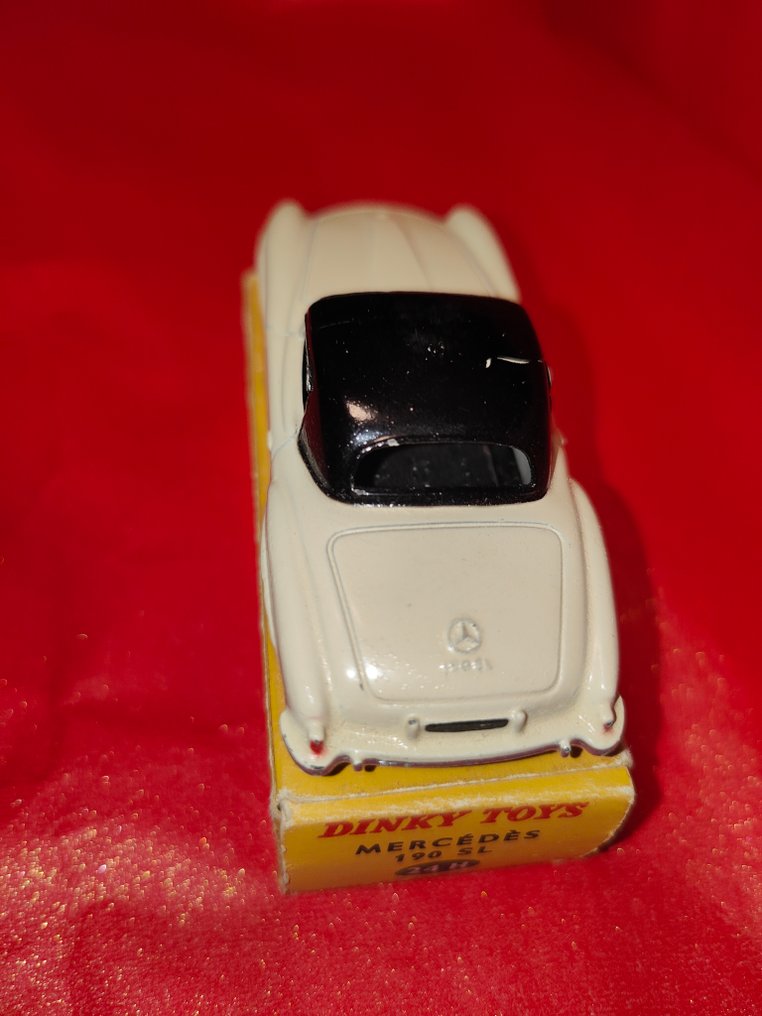 Dinky Toys 1:43 - Modellauto - Dinky Toys 24H Mercedes 190 SL - Verpackt #3.2