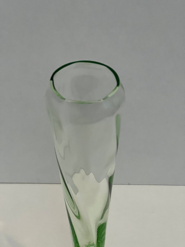 Borek Sipek - Garrafa - Cristal - Informe anual exclusivo DSM #4.3