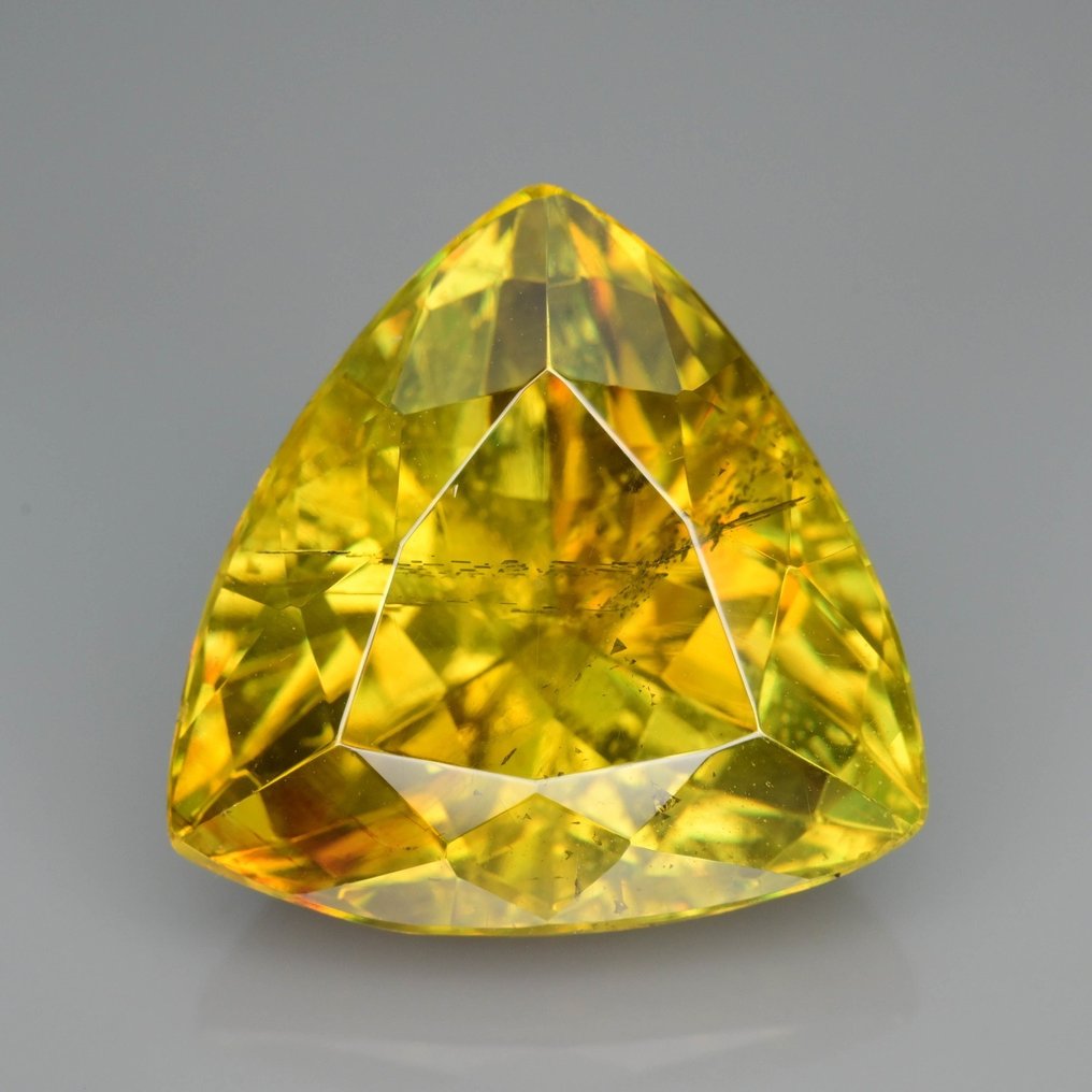 χωρίς τιμή ασφαλείας Κίτρινο, Πράσινο Σφαλερίτης  - 8.99 ct - Διεθνής Ένωση Έγχρωμων Πολύτιμων Λίθων (ICA GemLab) #4.3