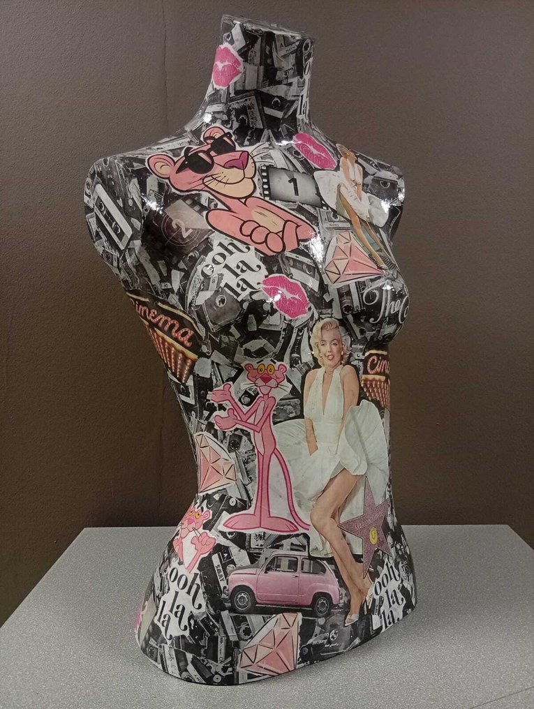 ESQ - The pink panter meets Marilyn mannequin #2.1