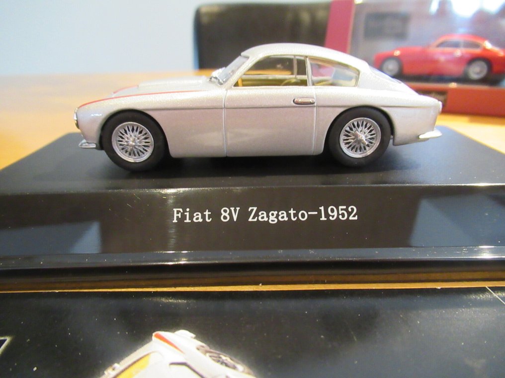 Starline 1:43 - Model coupé  (2) - FIAT  ZAGATO V8 1952 - new in original packaging #2.1