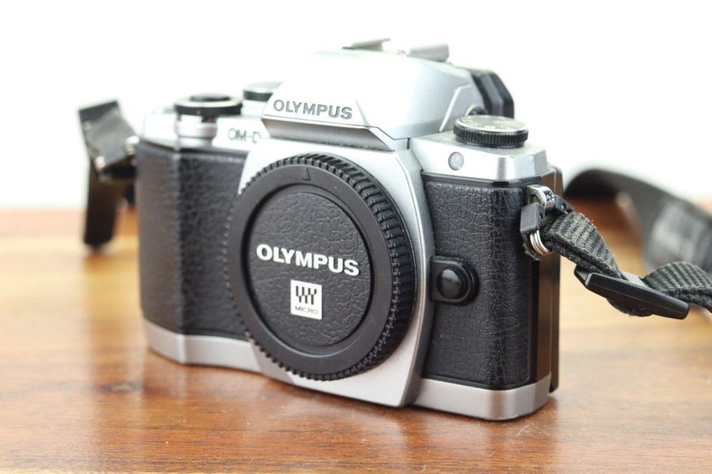 Olympus OM-D E-M10 body + Accessoires Digital camera #4.3