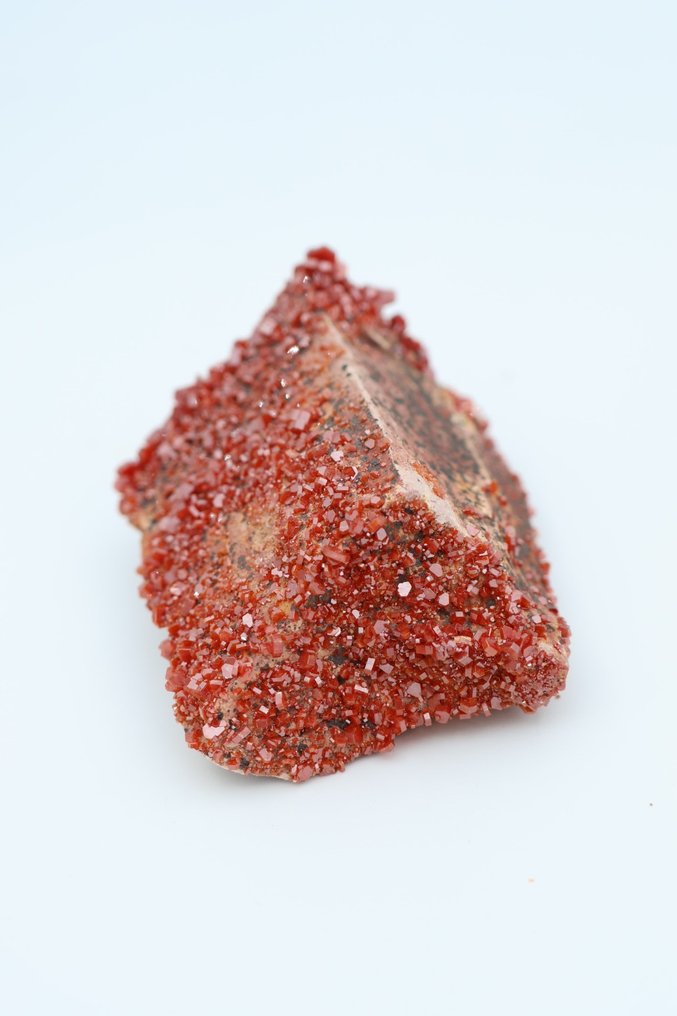 Vanadinite Crystals on matrix - Height: 6 cm - Width: 5 cm- 112 g #1.0