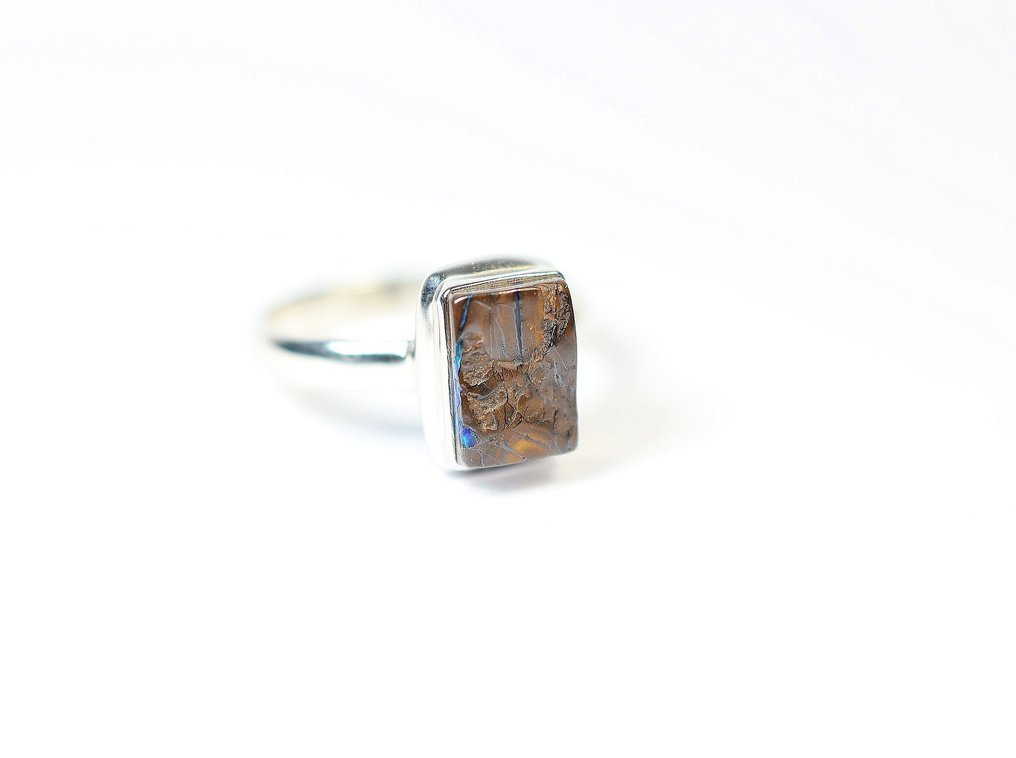 kivimainen opaali Ring / neu- 3.24 g - (1) #1.0