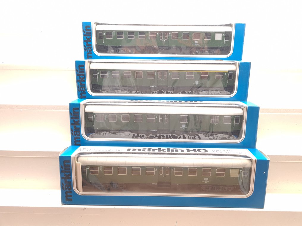 Märklin H0 - 4131/4132/4133 - Model wagonu pasażerskiego (4) - 4x przebudowa wagonów - DB #1.0