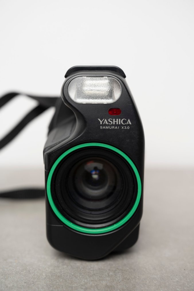 Yashica Samurai X3.0 Analogue compact camera #3.2