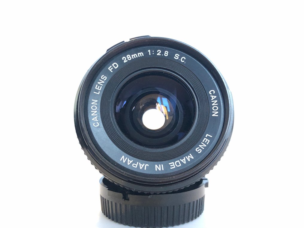 Canon FD 28mm f2.8 S.C. + org. case Fényképezőgép objektív #1.0
