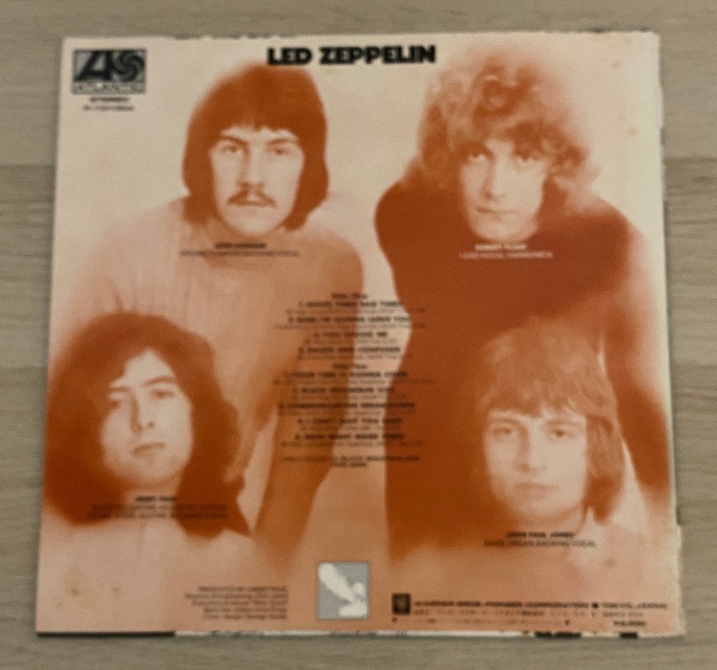 Led Zeppelin - Led Zeppelin = レッド・ツェッペリン / A1, A2 / Japanese Pressing / Insert / NM - LP-Album (Einzelobjekt) - Japanische Pressung, Neuauflage - 1976 #1.0
