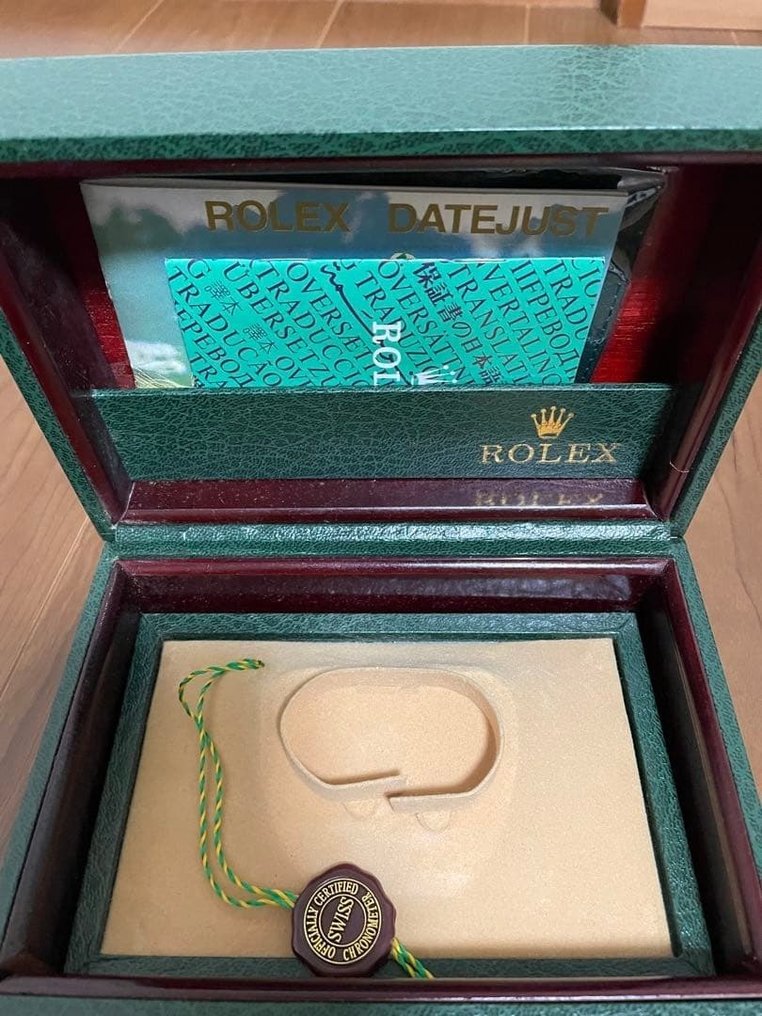 Rolex - ROLEX DATEJUST — Complete Accessory Set (Box, Booklet, Warranty Card, Tag) #1.0