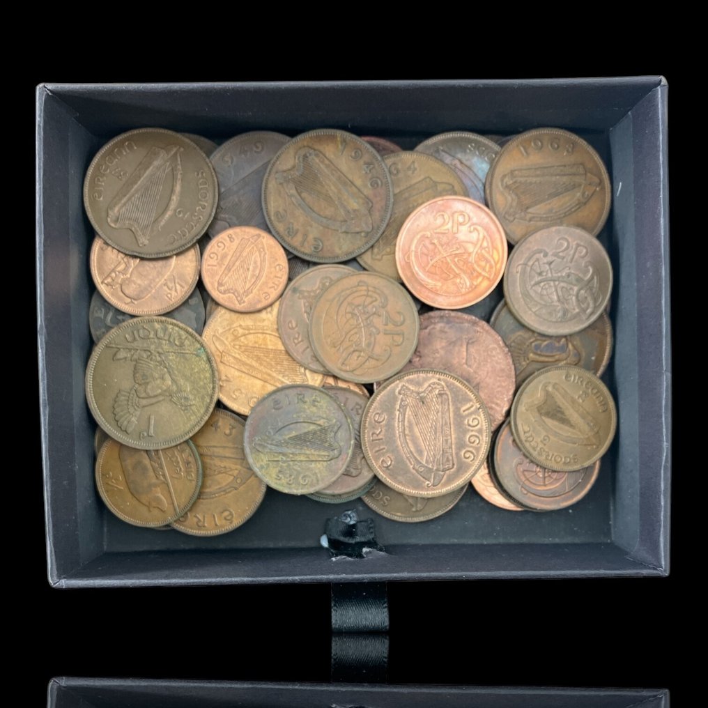 Ireland. Lote de 55 Moedas da Irlanda em Bronze diversas datas  (No reserve price) #1.0