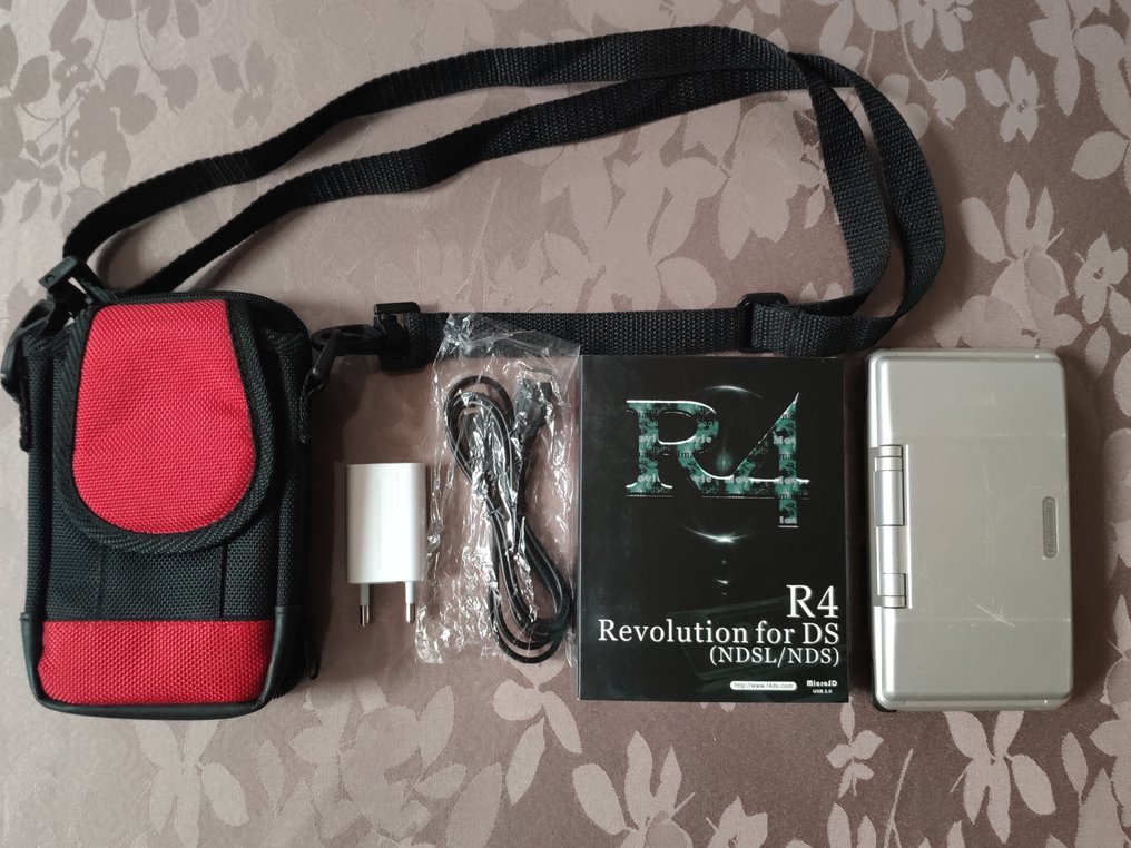 Nintendo - DS - Pack Collector DS Blue with games and Accessory - 電玩遊戲機 + 遊戲 - 帶原裝盒 #1.0