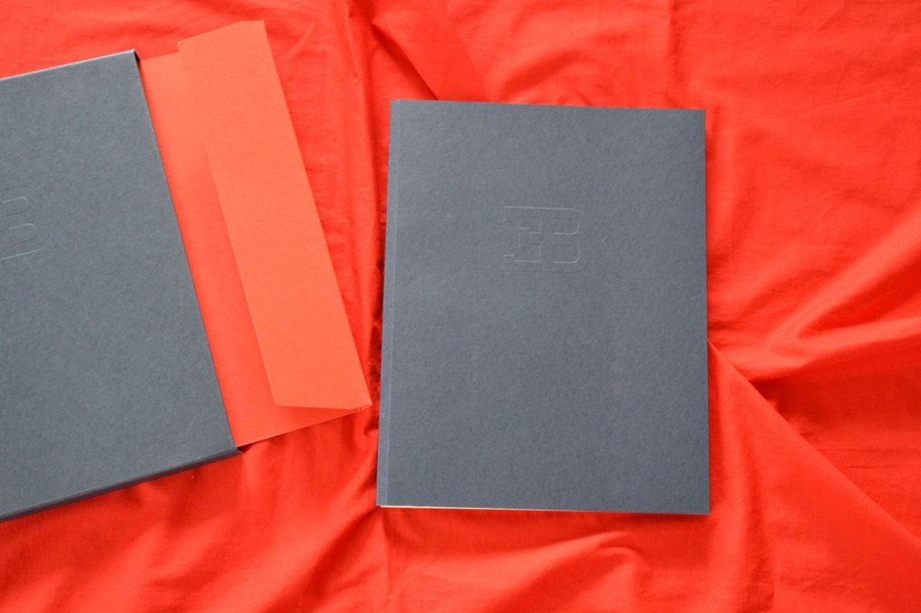 Brochure - Bugatti - BUGATTI Veyron brochure prospekt depliant catalogue #1.0