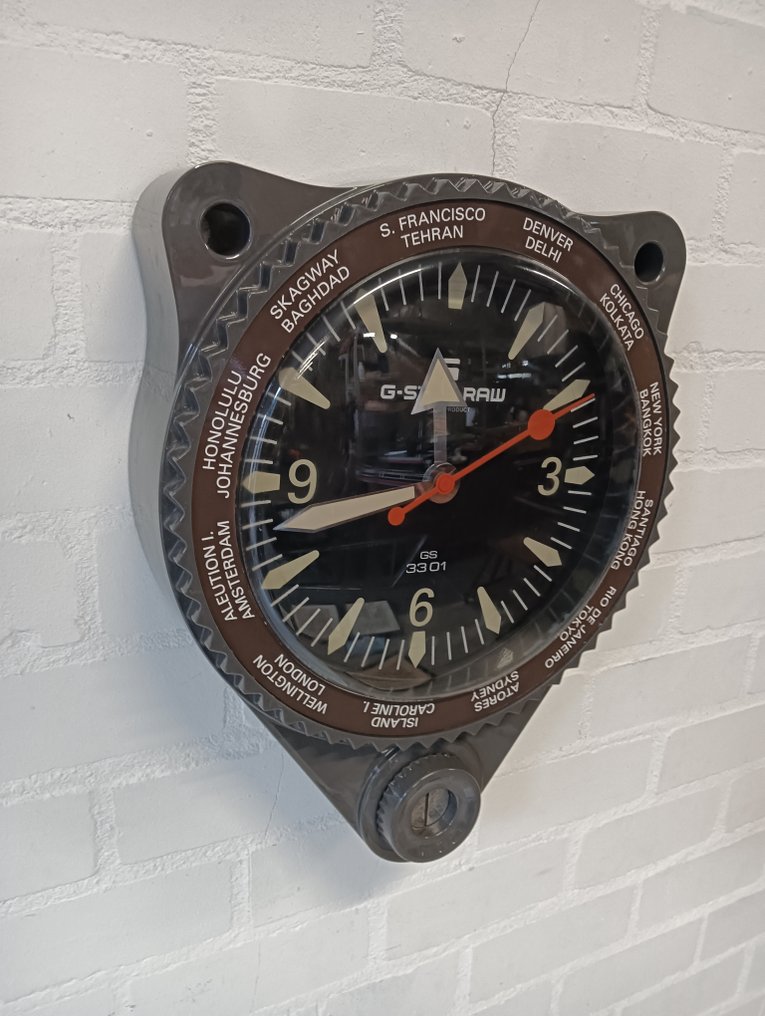 Clock - G-star -   Plastic - 2000-2010 #1.0