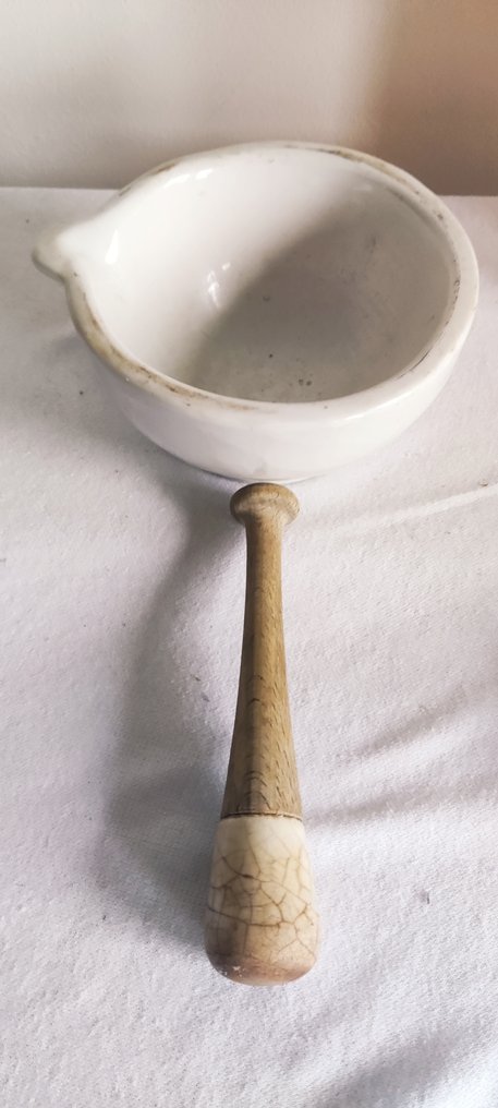 Pharmacy tool (10) Industrial design - Antique pharmacist items #1.0