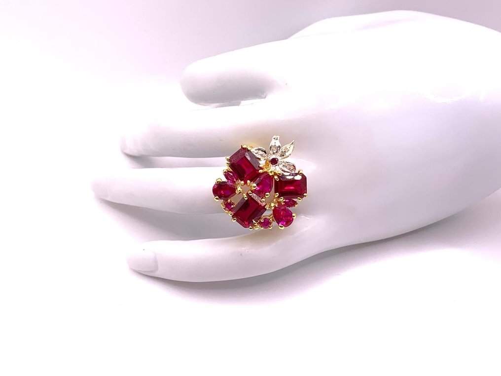 No reserve price - Cocktail ring - 9 kt. Yellow gold, Silver Ruby - Ruby - Rubini - Diamonds #4.3