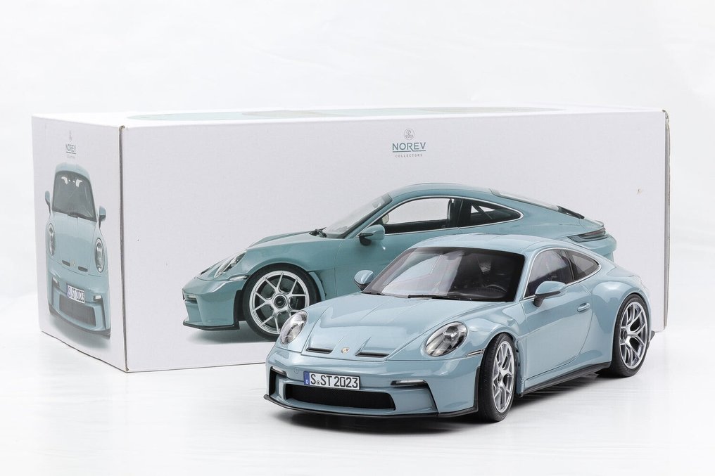 Norev 1:12 - Modell sportsbil - Porsche 911 S/T 2023 - Begrenset utgave på 900 stk #1.0
