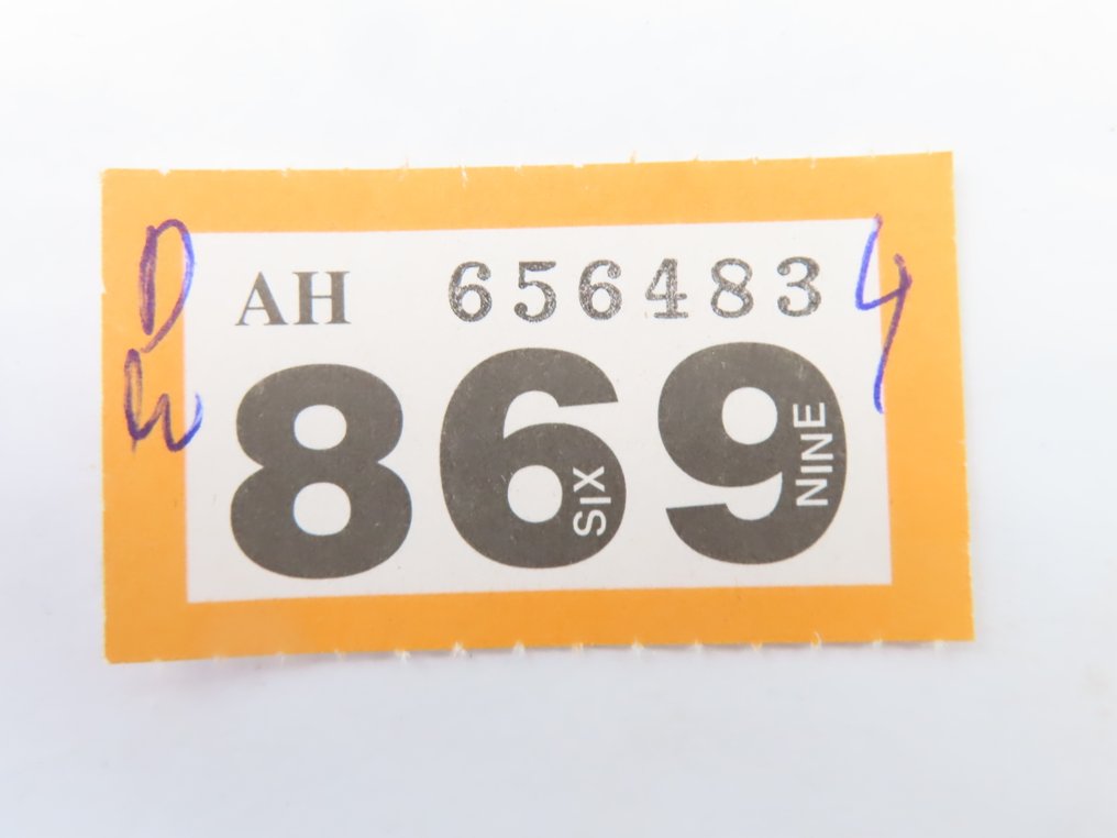 Märklin H0 - 94070 - Set di vagoni merci di modellini di treni (1) - Set di carri merci 'Edition Historica No 1' con carro a due assi, basso e aperto, e chiuso. - Privaat, Postbrauerei Nesselwang #1.0