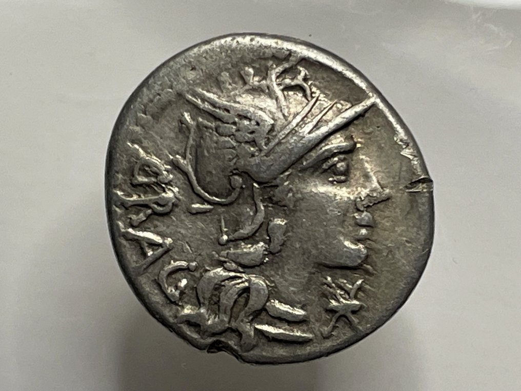 Ρωμαϊκή Δημοκρατία. L. Antestius Gragulus, 136 BC. Denarius Rome #1.0