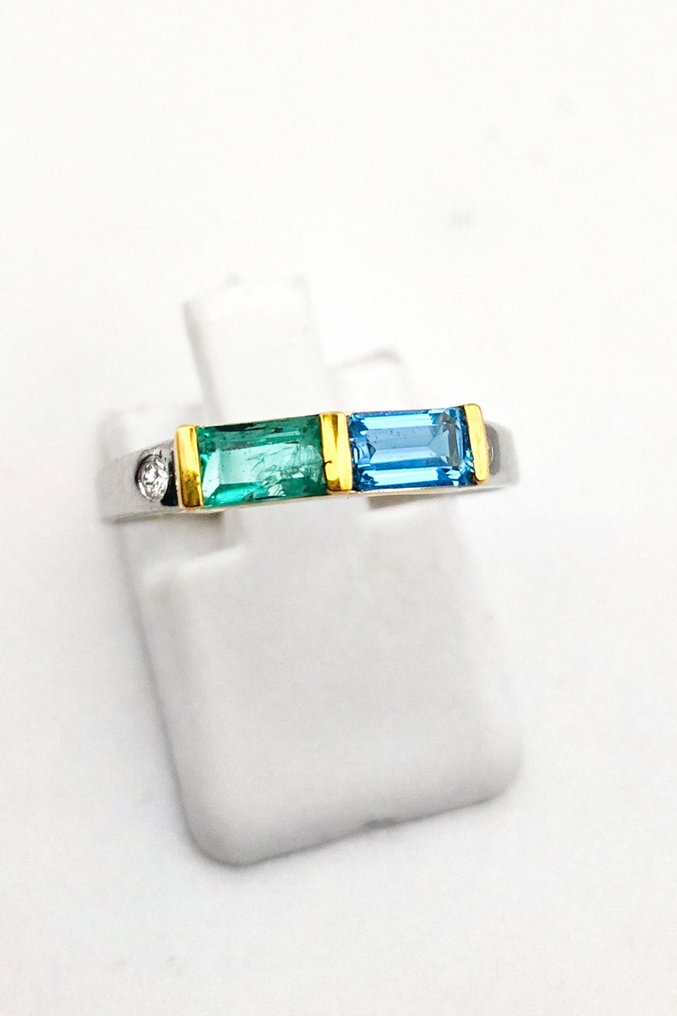 Zonder minimumprijs - Cocktailring - 18 karaat Geel goud, Zilver -  1.00ct. tw. Smaragd - Diamant #2.1